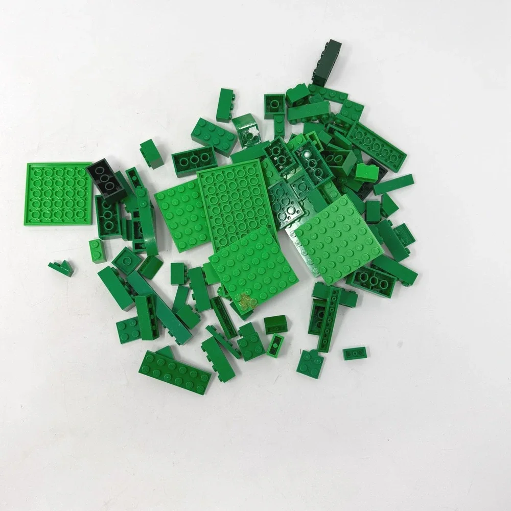 LEGO Bulk Bricks and Baseplates Green 5oz Lot Assorted Building Pieces
